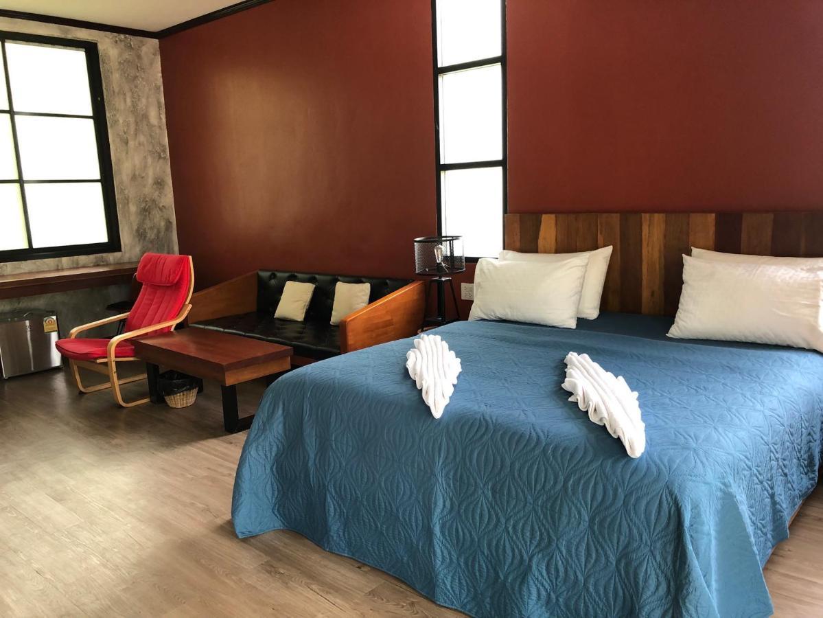 Likita Resort Ban Phe Esterno foto