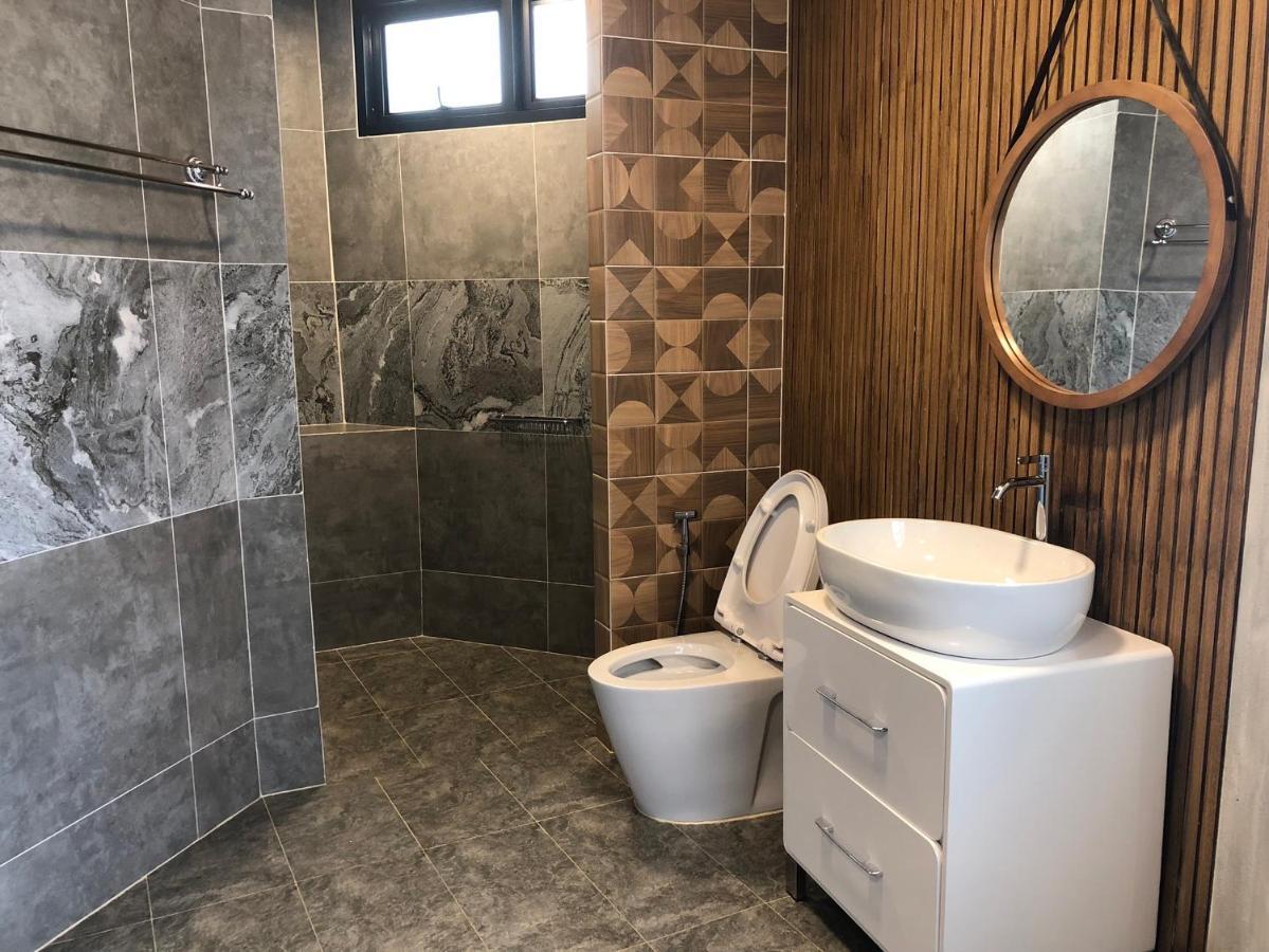 Likita Resort Ban Phe Esterno foto
