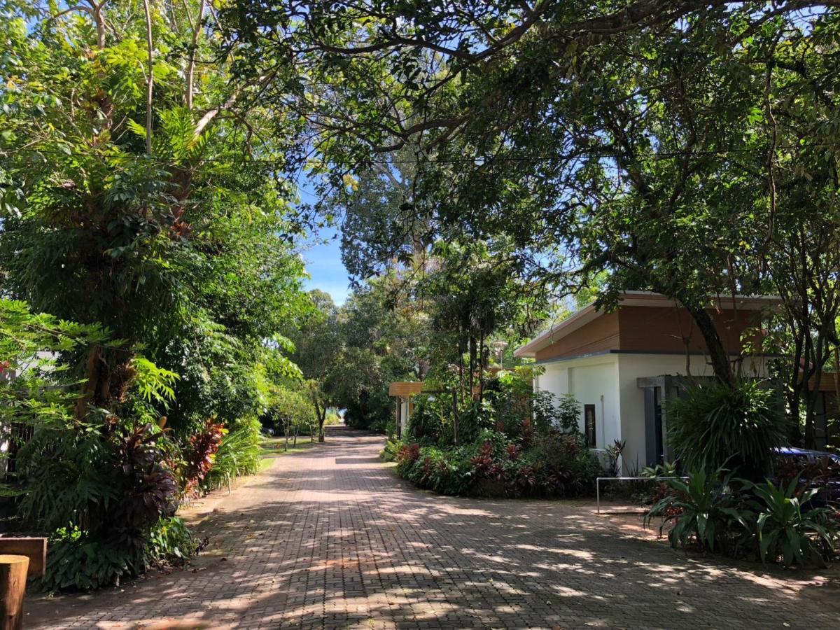Likita Resort Ban Phe Esterno foto
