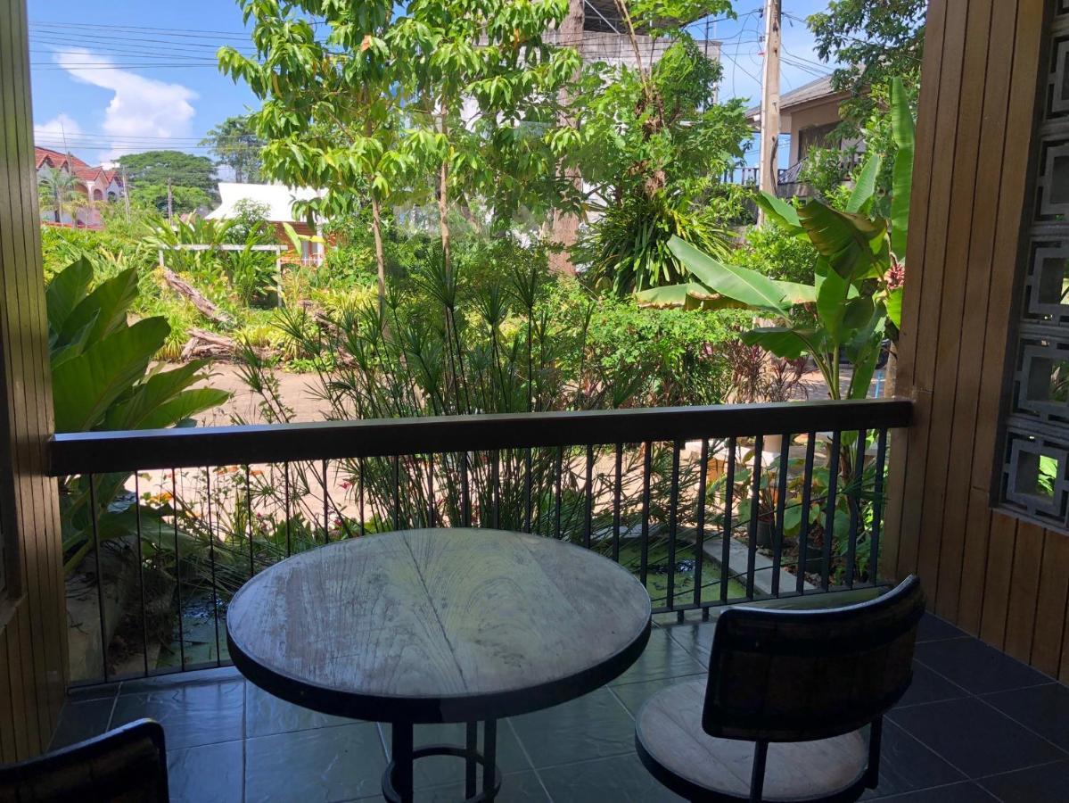 Likita Resort Ban Phe Esterno foto