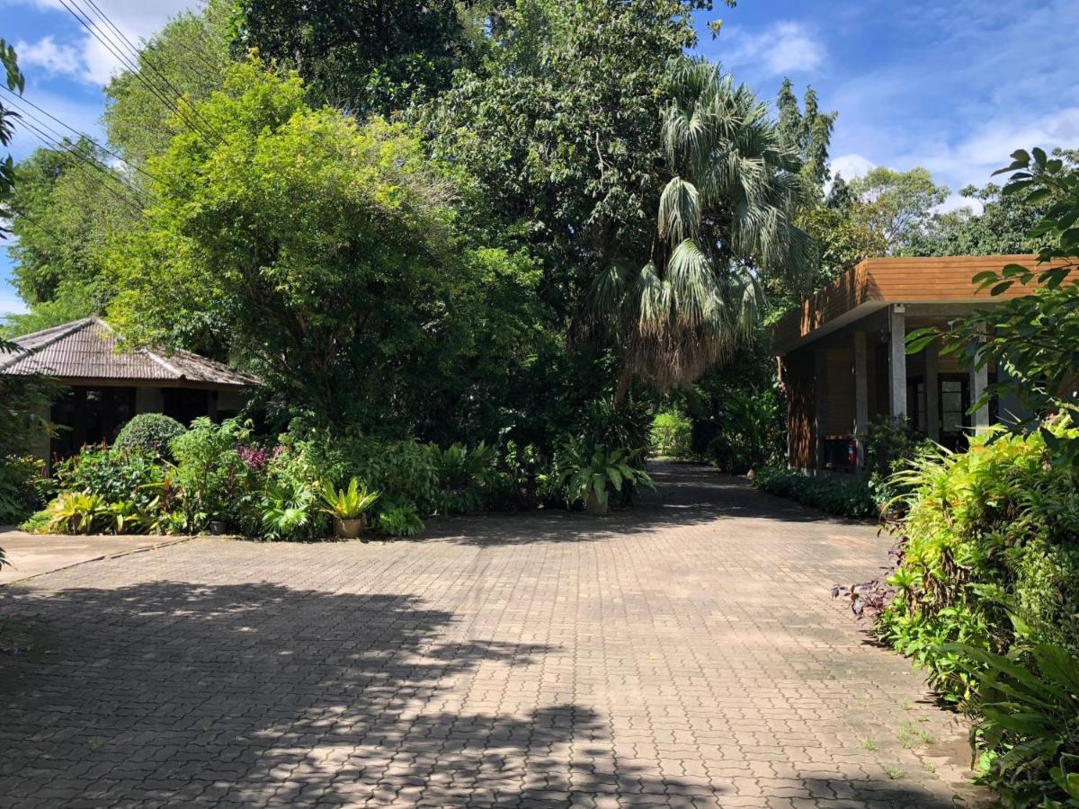 Likita Resort Ban Phe Esterno foto